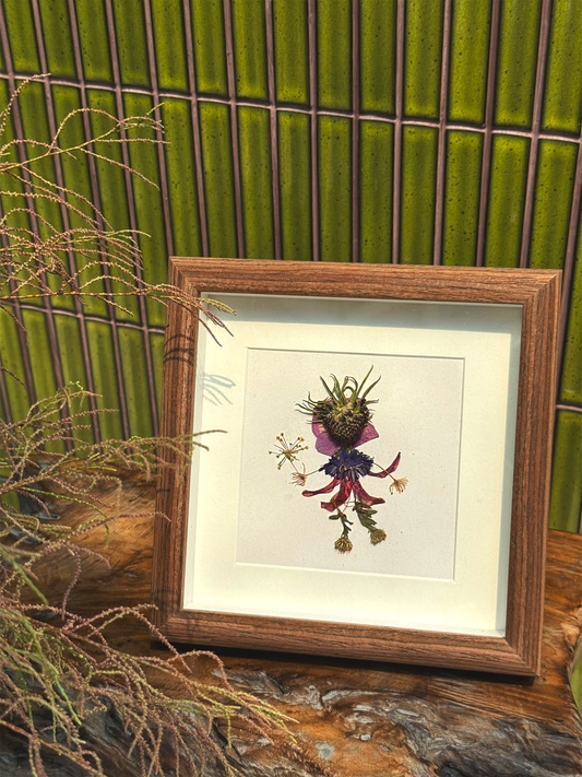 Petite Pressed Pixie 024