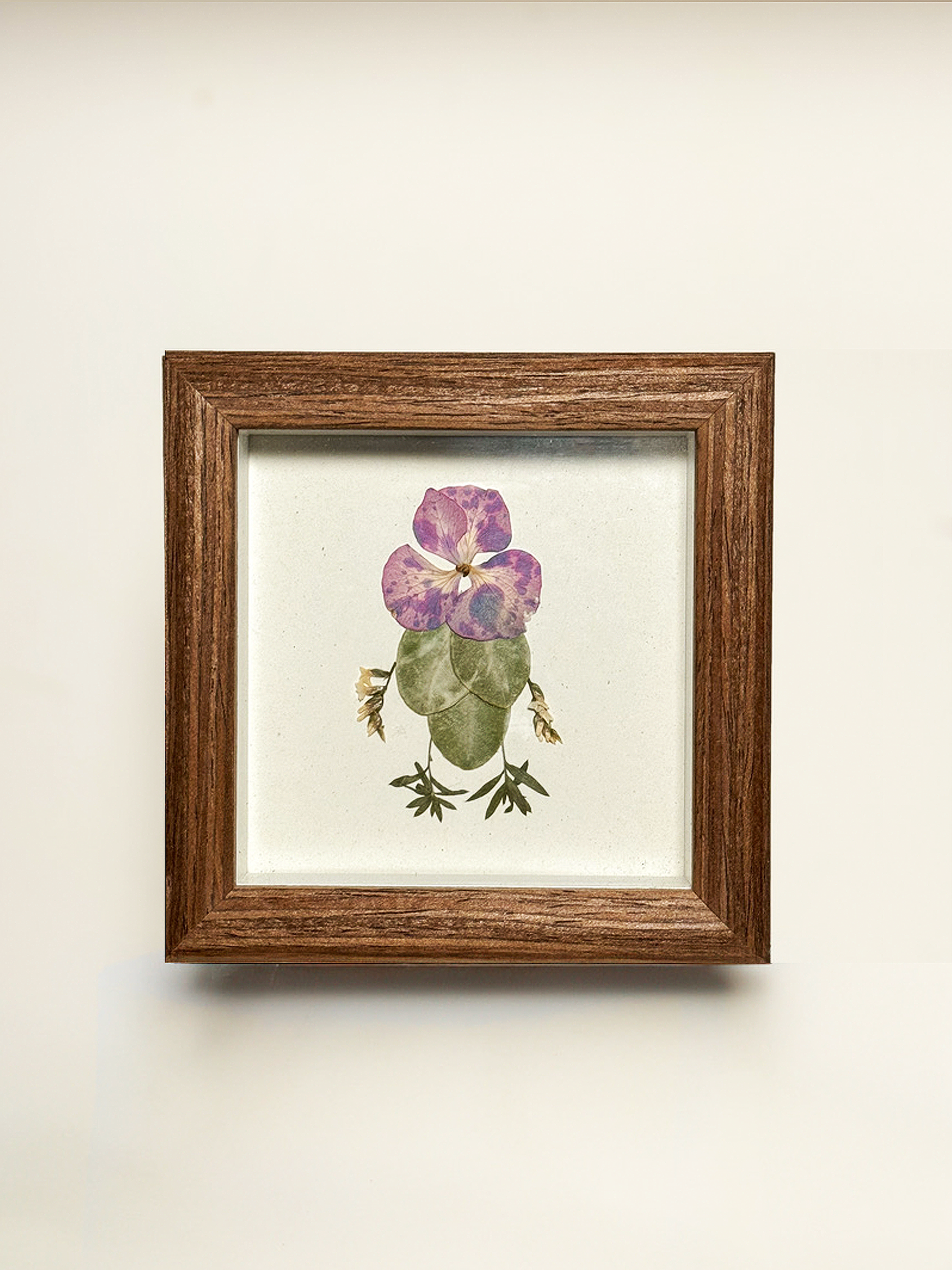Petite Pressed Pixie 005 – Friday's Garden