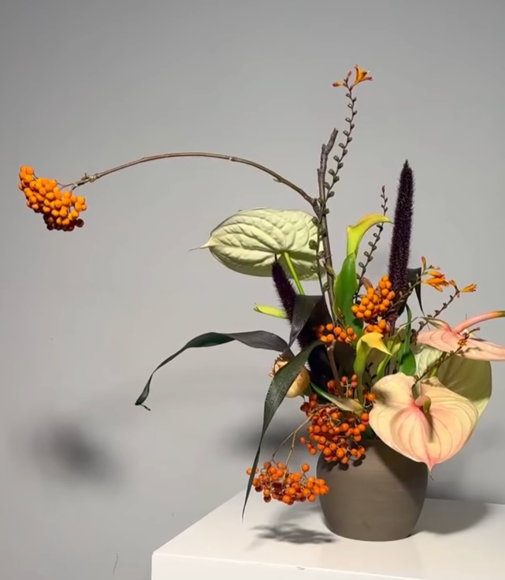 Seasonal Heroes: Seasonal Flower Workshop